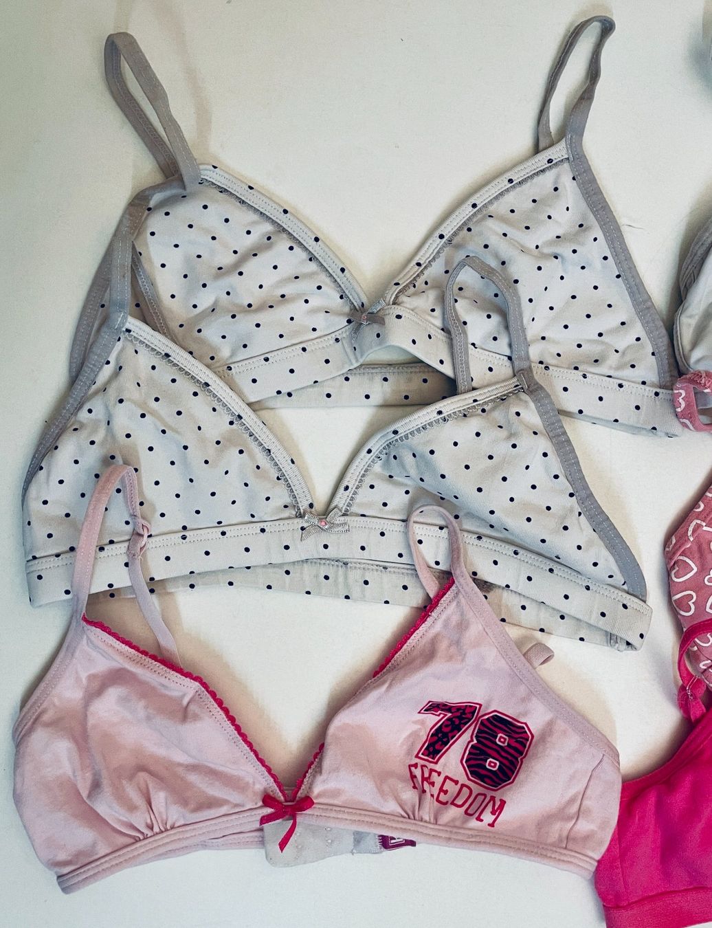 Biancheria intima: 6 BHs Gr. 146/152 – Usato da Neuendorf venduto da Knopfi 1