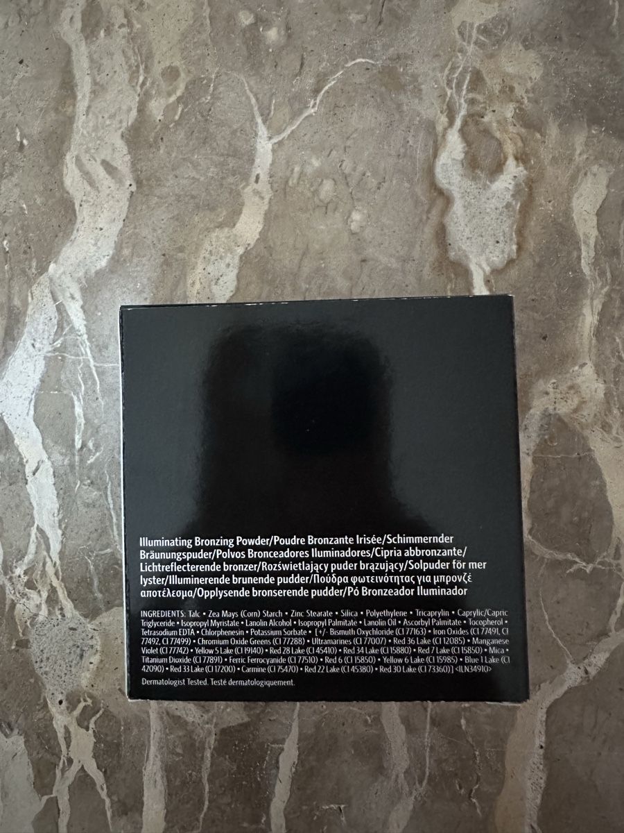 Make-up: Bobbi Brown Illuminating Bronzing Powder - Aruba – Nuovo e nell'imballaggio originale da Zürich venduto da TheaVMO 2