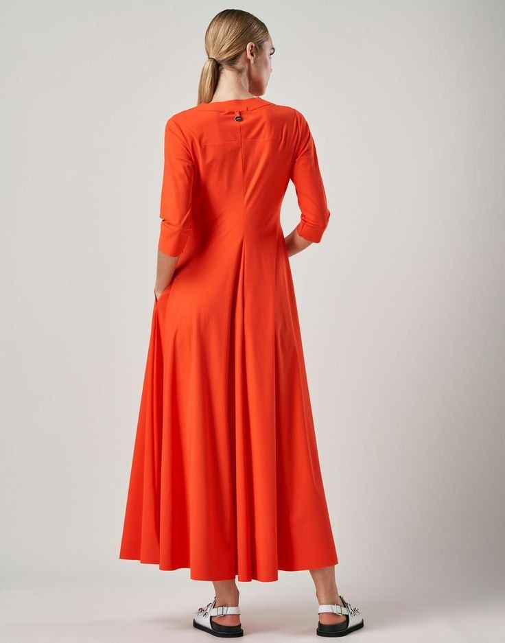High Kleider: Robe de la marque High, taille 32-34 – Neu (gemäss Beschreibung) aus Vernayaz von Veron1 6