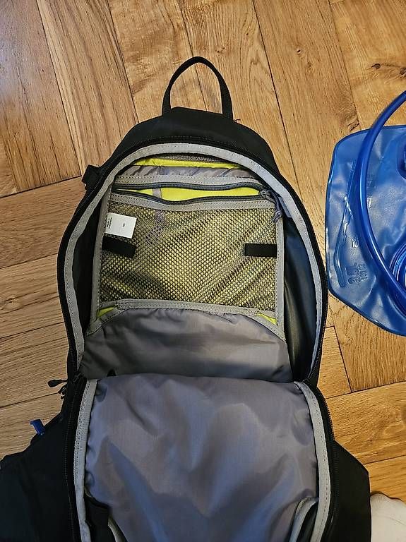 Camelbak Sacs à dos: Camelbak Rucksack – D'occasion à Zürich par R.Berry 1