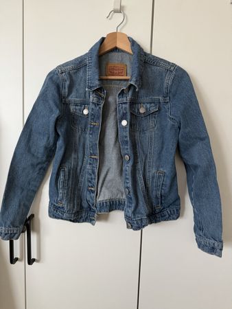 Levi's Denim Jacket - Kids XL fpr 155-159cm, 13-15Y