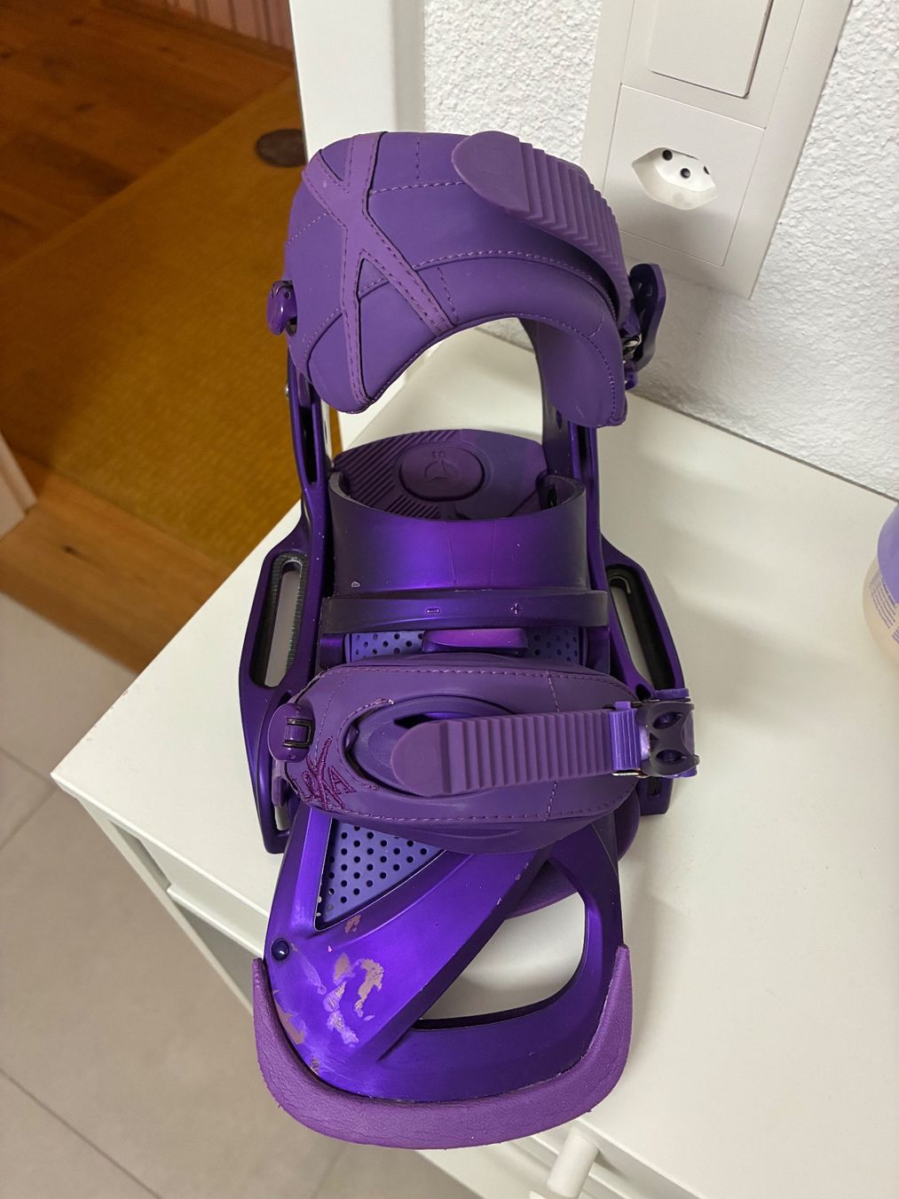 Burton Board: 149 Burton Feather + Burton bindings – Usato da Abtwil AG venduto da dan_npw9 2