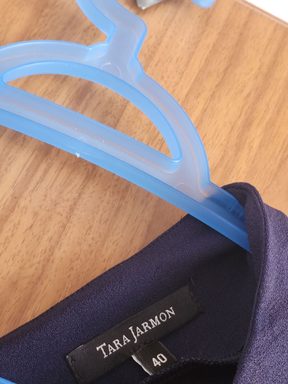 Tara Jarmon Robes: Tara Jarmon Robe bleu marine Taille 40 – D'occasion à Niedergösgen par Eva2410 3