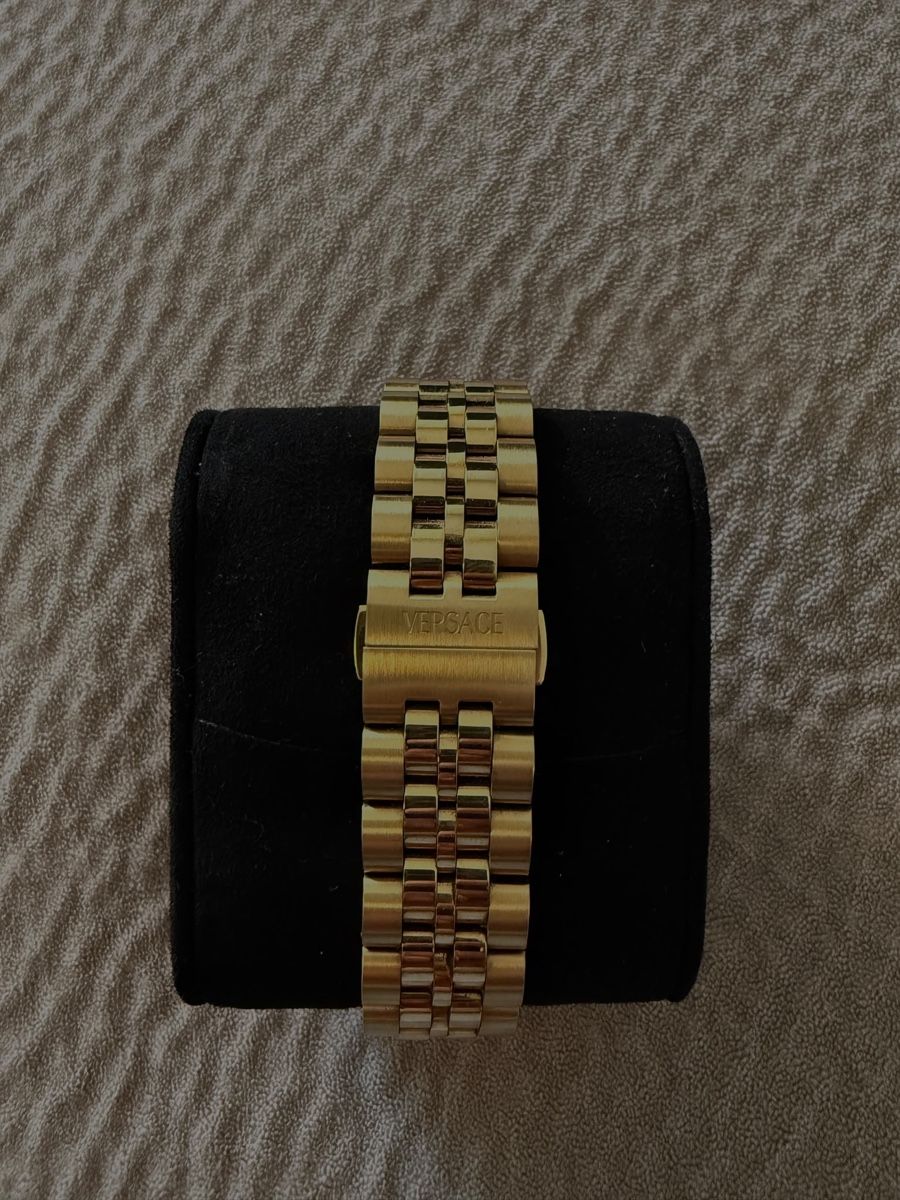 Versace Uhren: Versace ATHLETIC Uhr – Neu und originalverpackt aus kloten von sherifi04 2