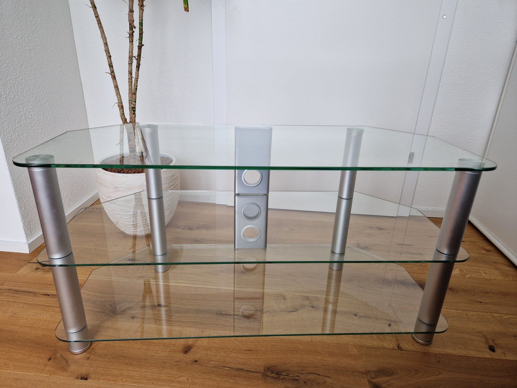 Mobili TV: TV Möbel Glas – Usato da Egliswil venduto da Nevkim