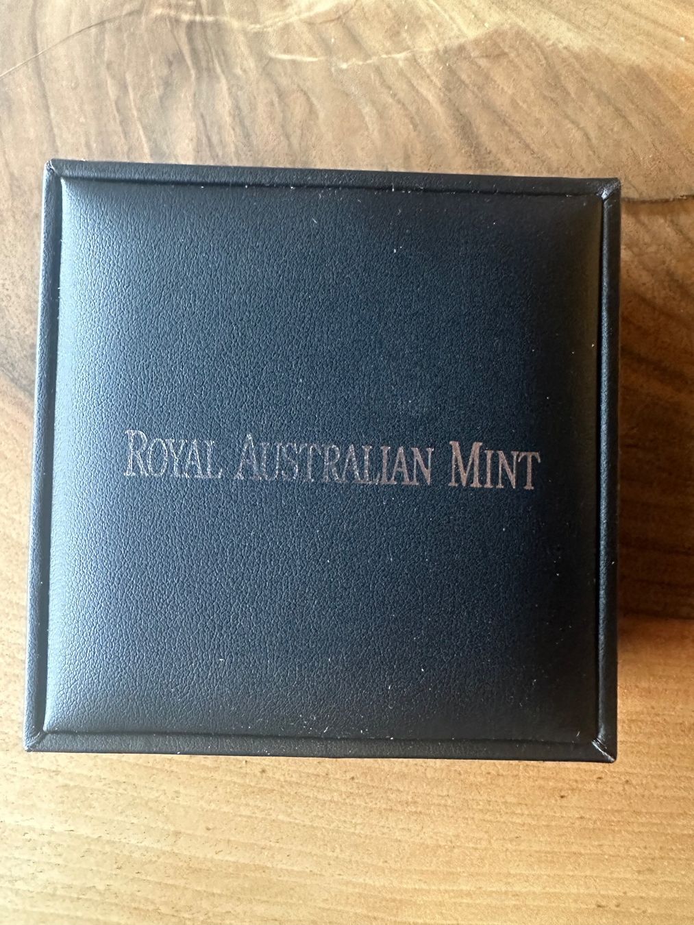 Tutti le monete: 1 Oz Australian Koala Road Sign 2014 – Nuovo e nell'imballaggio originale da Stäfa venduto da Mpower0 2