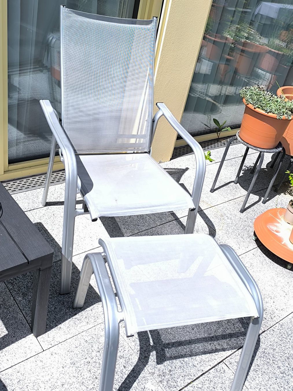 Stühle: Gartenstühle Aluminium mit Hocker – Gebraucht aus Stein am Rhein von flies 2