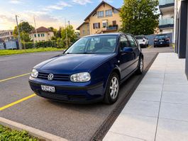 VW Golf 1.6