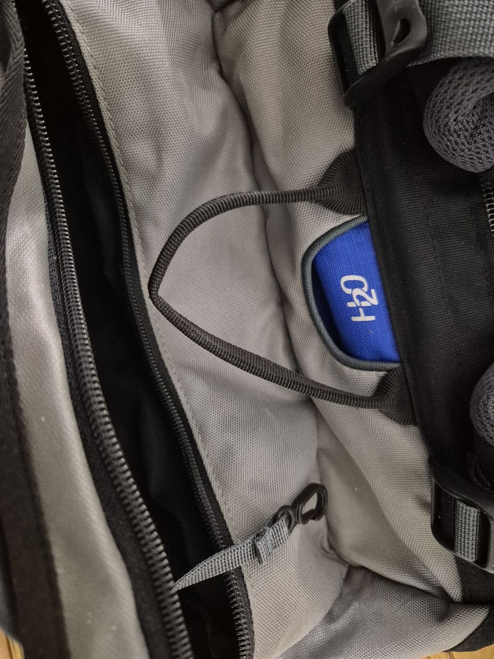 Deuter Rucksäcke: Deuter Futura 42 – Gebraucht aus Herzogenbuchsee von herzchae 4