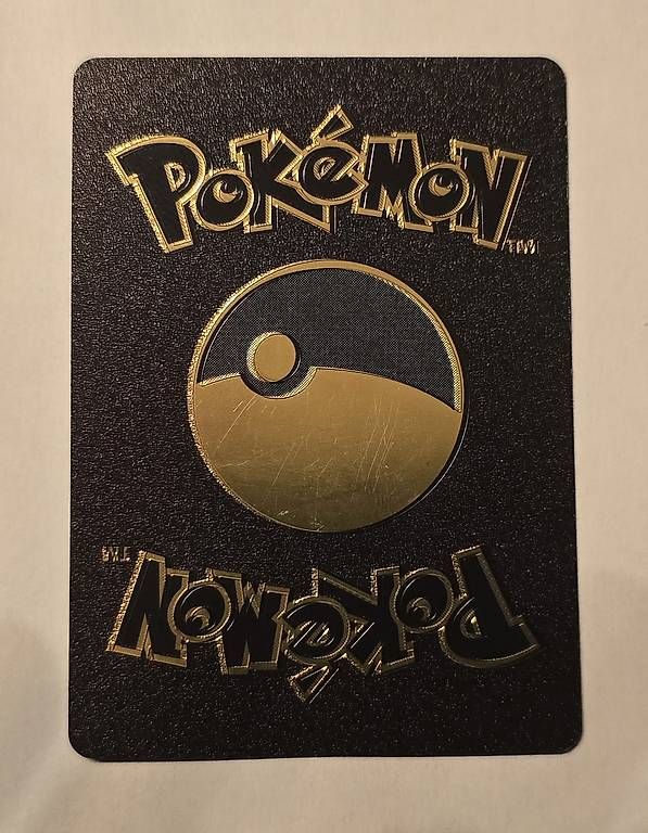 Pokémon Sammelbilder & Trading cards: Pokémon schwartz, Grimmsnarl Vmax – Gebraucht aus Bellinzona von Friederike_A 1