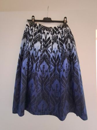 Jupe longue imprimé bleu et noir taille 36/38