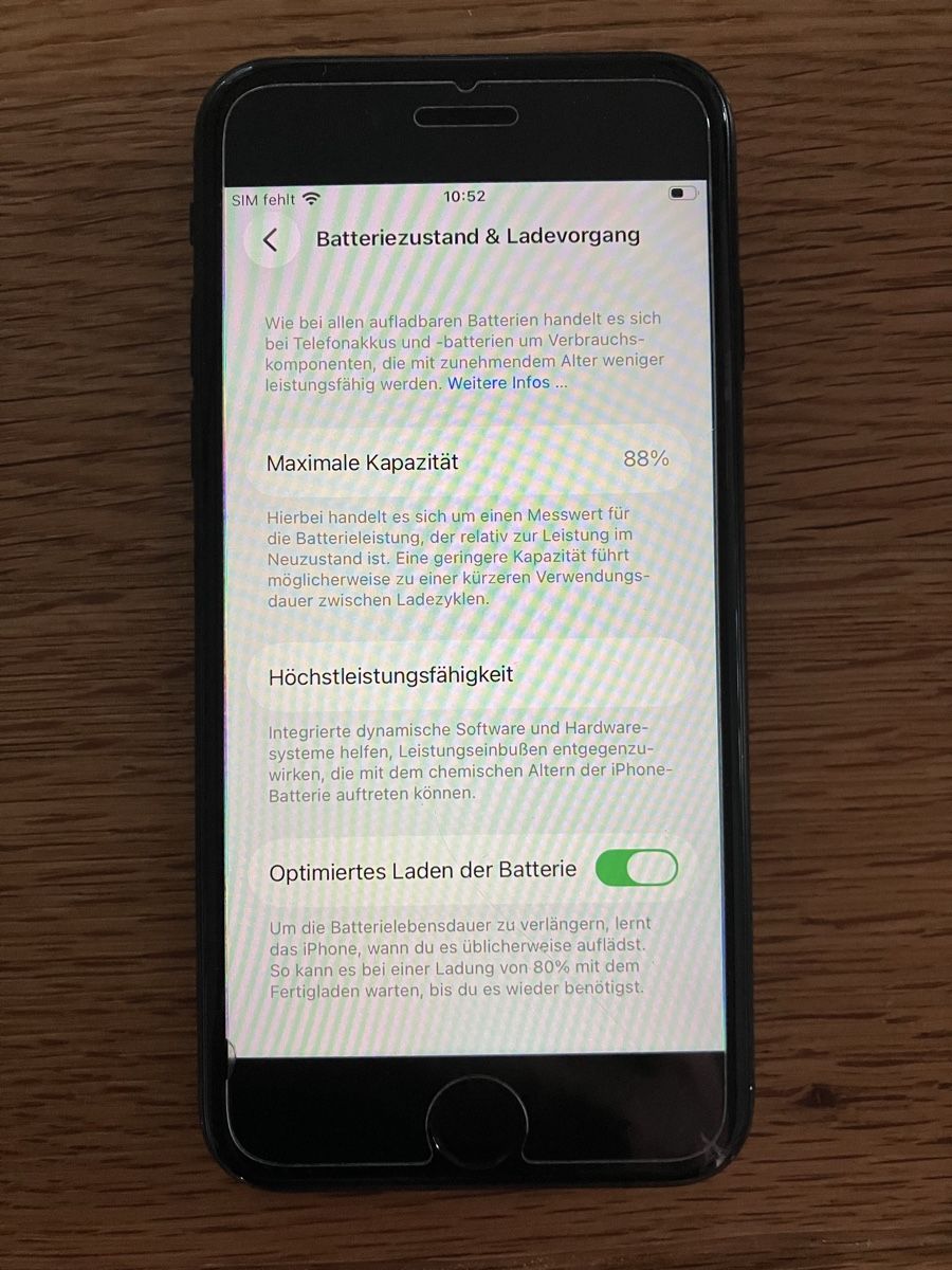 Apple Handys / Smartphones: iPhone SE 2. Generation – Gebraucht aus Arbon von fh93 3