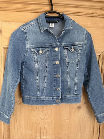 Jeansjacke Grösse 134