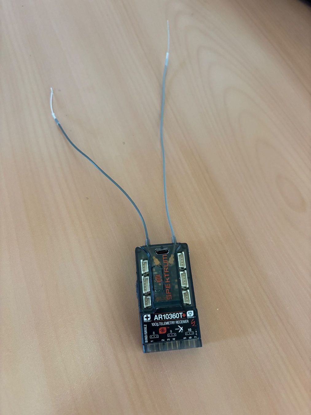 Spektrum Ricevitori: Spektrum AR10360T+ AS3X+ DSMX Empfänger – Usato da Neuenegg venduto da Puerror