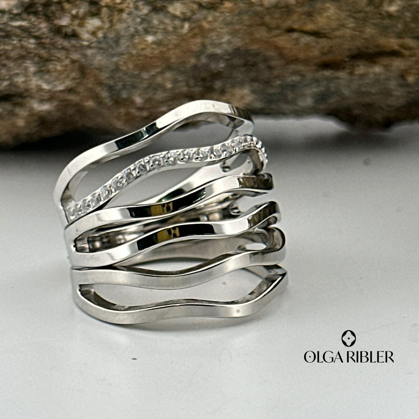 Olga Ribler Anelli: Edelstahl Ring mmit Zirkonia Grösse 53 – Nuovo (secondo la descrizione) da Luzern venduto da Schmuckoutlet 5