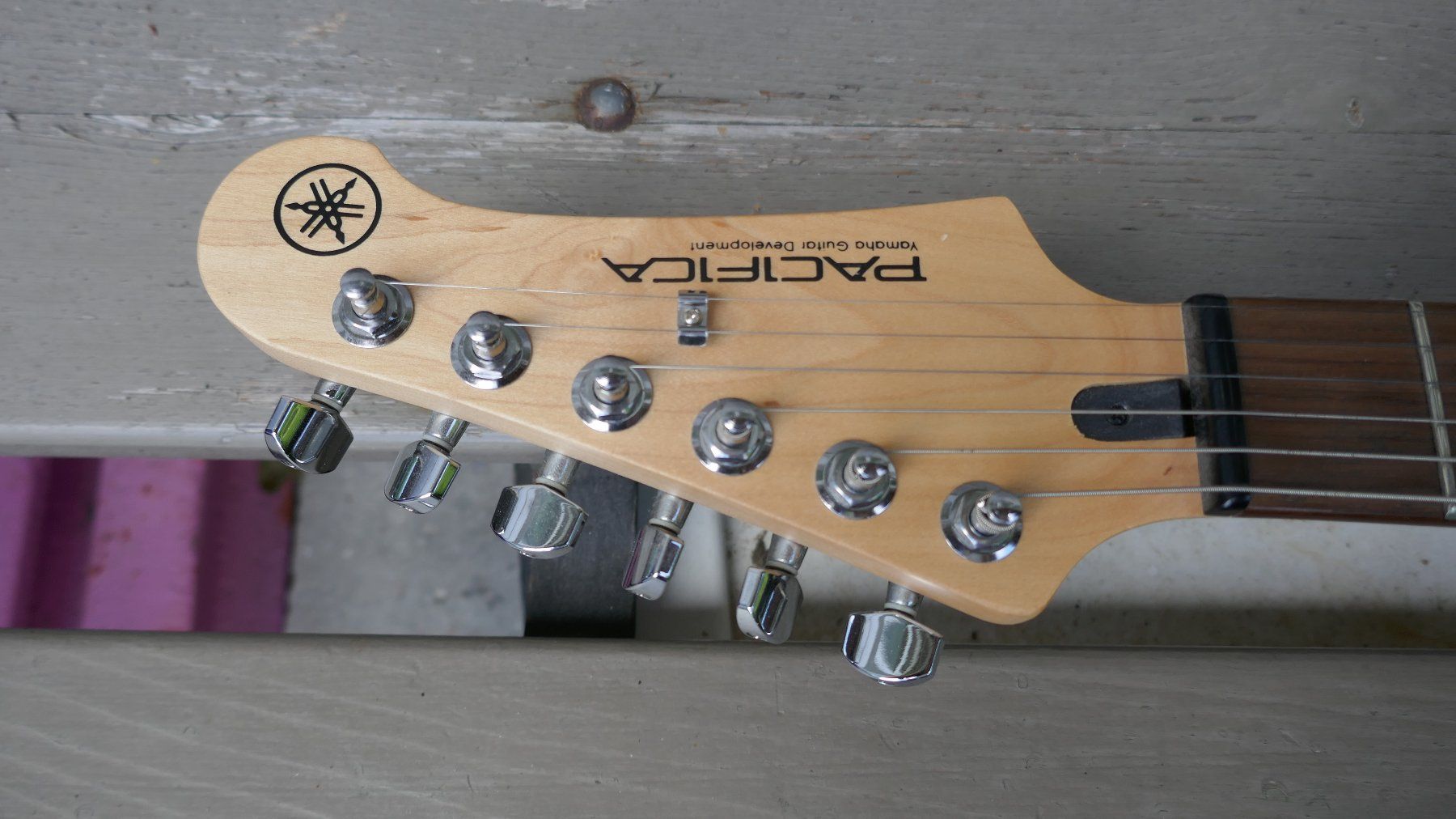 Yamaha Strumenti musicali: Yamaha Pacifica 112V Gitarre – Usato da Wenslingen venduto da FairlightCMI 3