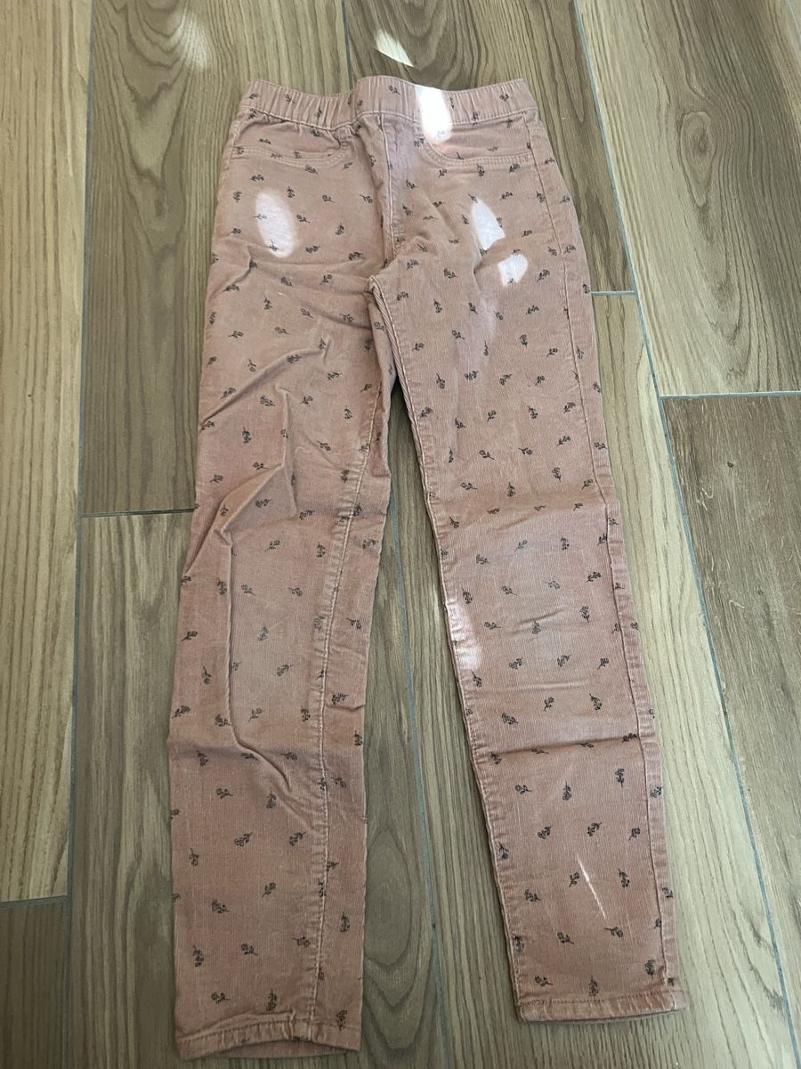 Hosen: Hosen für Mädchen x4 – Gebraucht aus Hinwil von jua_t8vd 1