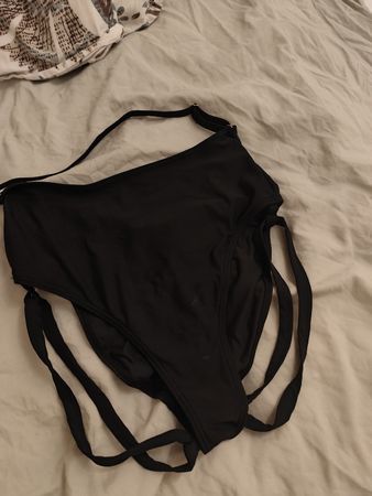 Lunalae: High Waist Pole Shorts schwarz