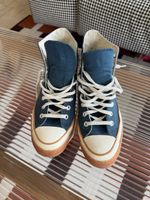 Converse Chuck Taylor All Star high-top shoes size 42