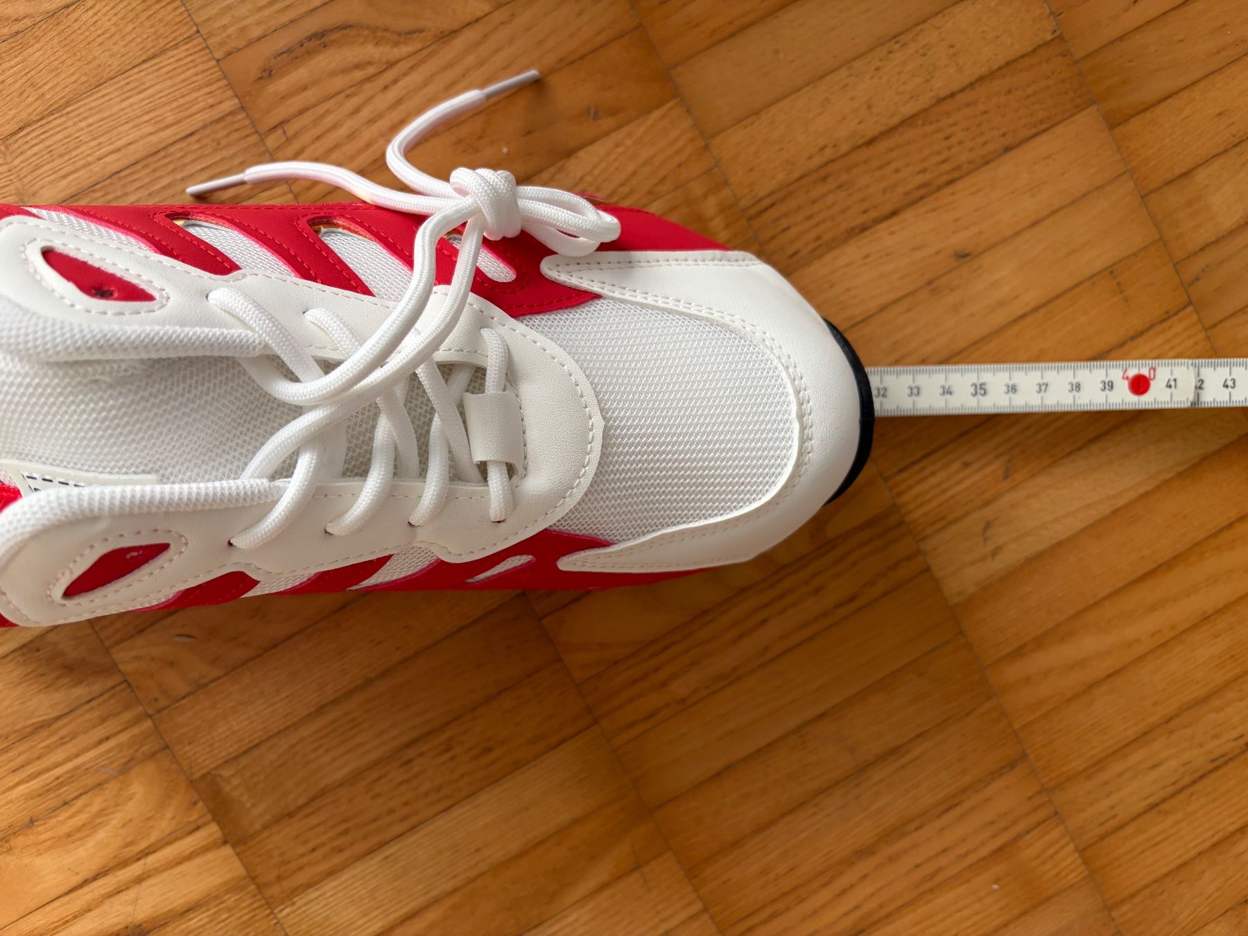 Scarpe da uomo: Sneakers: weiss/rot/gold – Usato da Effretikon venduto da 10finger 4