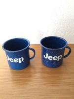 2 tasses Jeep émaillées / 2 emallierte Jeep-Tassen