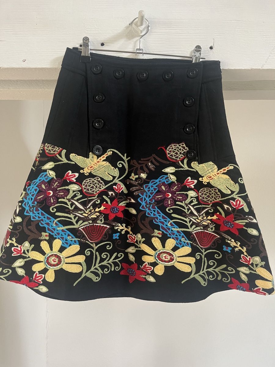 Desigual Gonne: Jupe Desigual – Usato da Basel venduto da barracuda360