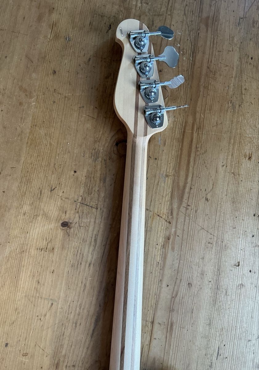 Yamaha Instruments de musique: Yamaha BB424x Bass schwarz – D'occasion à Zürich par nanalouve 4