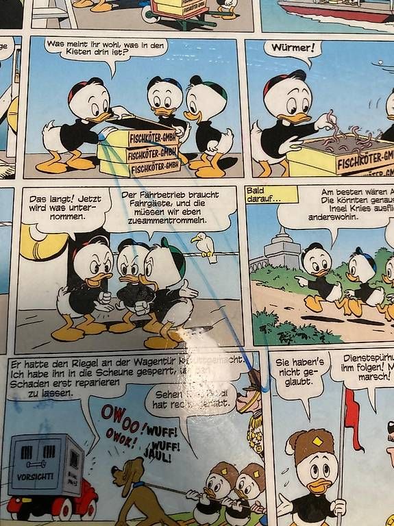 Tischset: Comic Tisch mit 2 Stühlen zu vergeben. – Gebraucht aus Roggwil TG von nin_yhr9 3