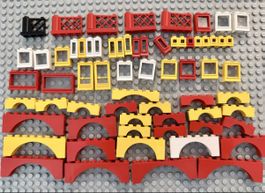 Lego Bausteine ​​mit Bogen und kleinen Fenstern