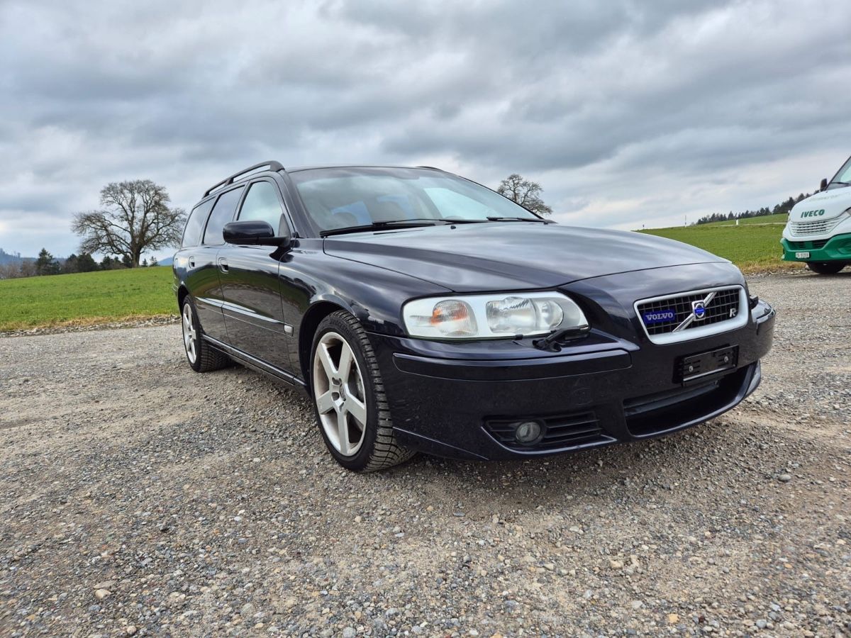 Volvo Automobili: Volvo V70 R – Usato da Niederbüren venduto da 4G93