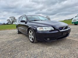 Volvo V70 R