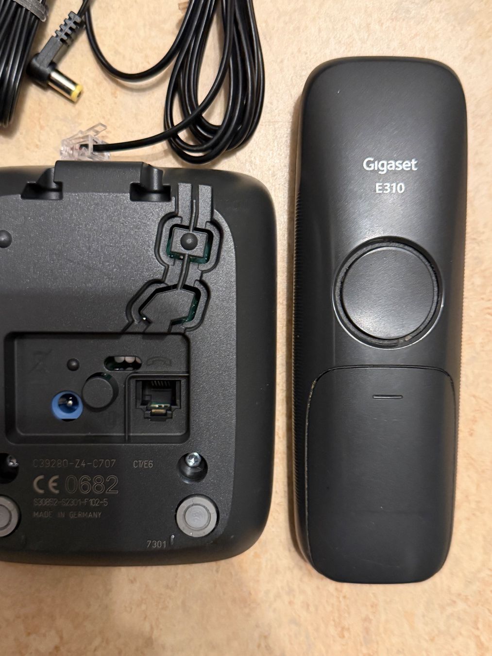 Gigaset Telefoni: Gigaset E310 Schnurlos Telefon – Usato da Zürich venduto da fresh0001 3