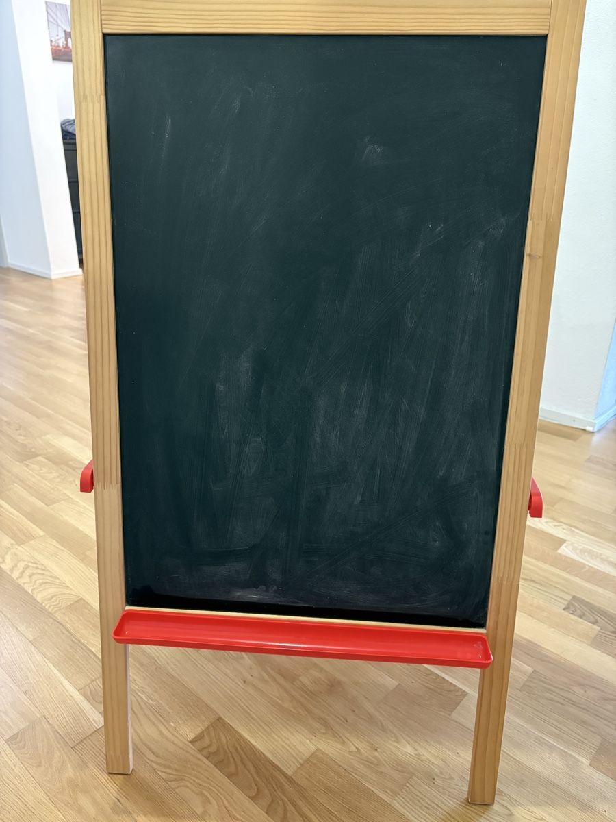 Cavalletti: Ikea  Staffelei mit Tafeln, Nadelholz – Usato da Dietikon venduto da helena_1800 1