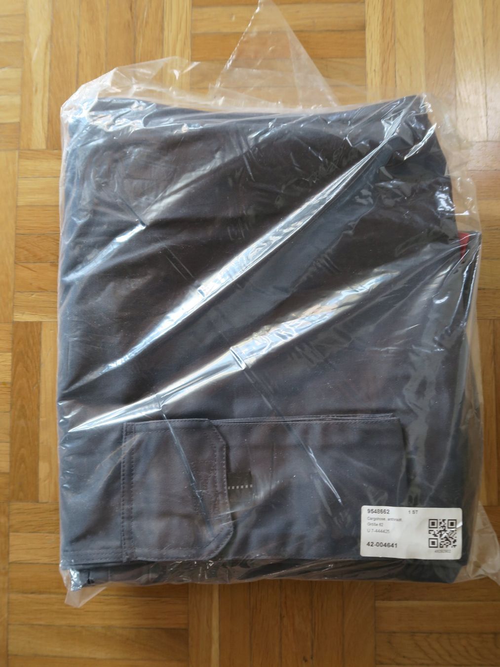 Engelbert Strauss Pantaloni: Engelbert Strauss Cargohose grau - Gr. 62 - neu! – Nuovo (secondo la descrizione) da Siebnen venduto da MarenSchweiz 2