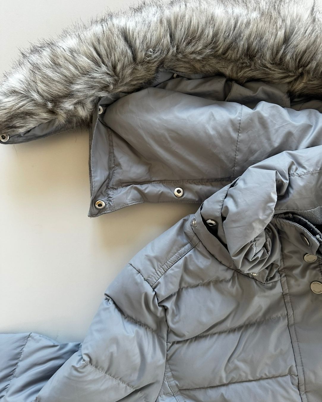 Tommy Hilfiger Giacche: Tommy Hilfiger Daunenjacke Damen S – Usato da Liestal venduto da Ballybs 8
