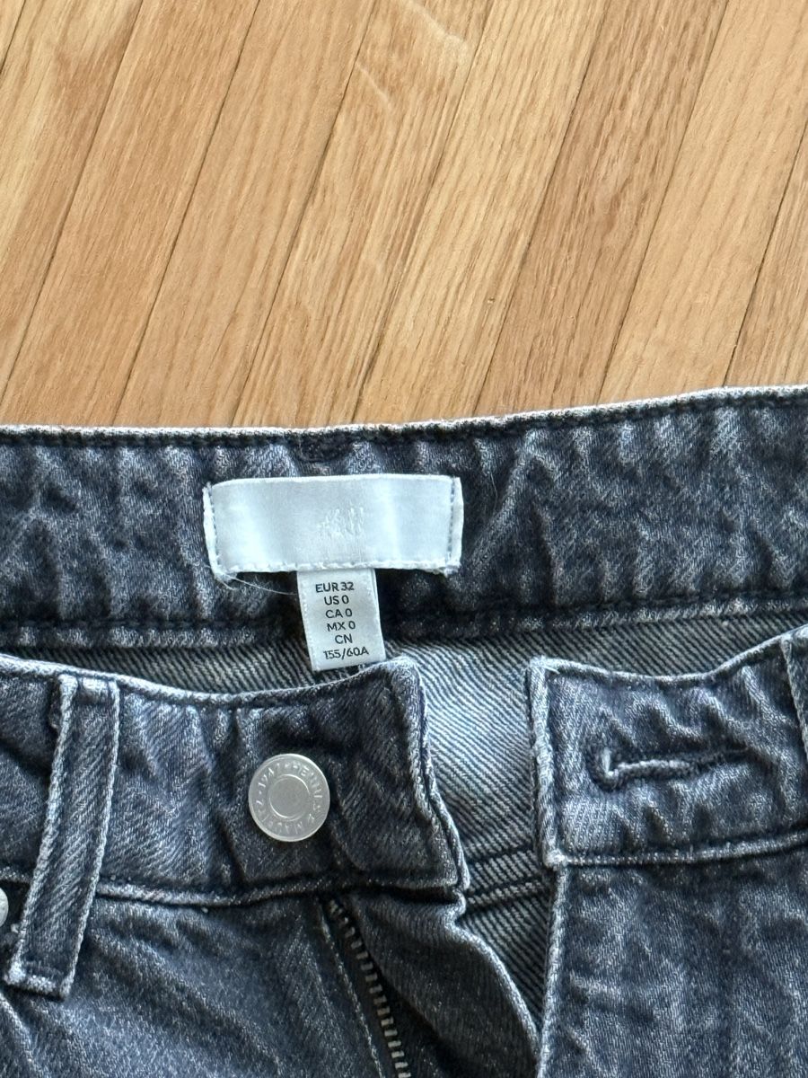 H&M Jeans: Magnifique jeans – Usato da Monthey venduto da sen_6ckr 1