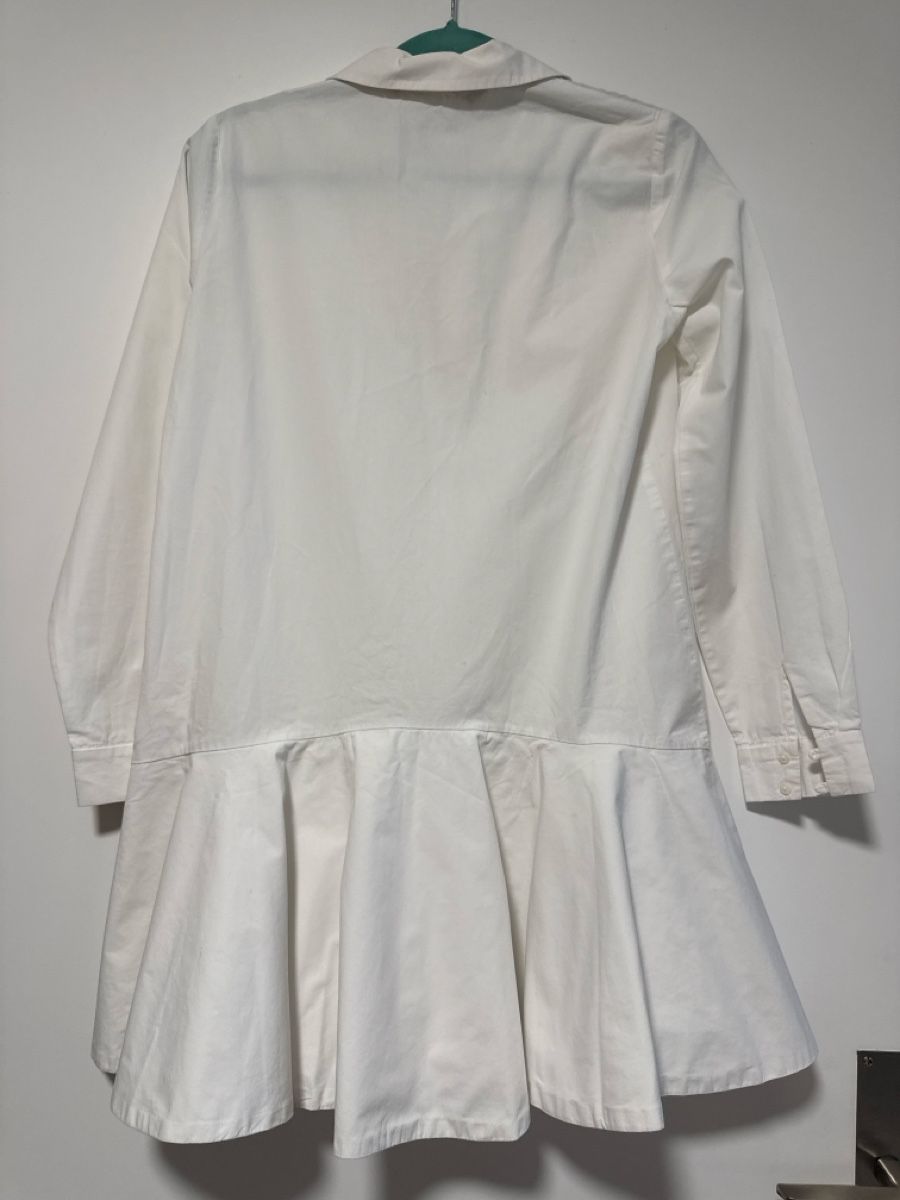 Zara Vestiti: White Ruffle Blouse - Stylish Spring Wardrobe Staple! – Usato da Effretikon venduto da lio_gjr8 5