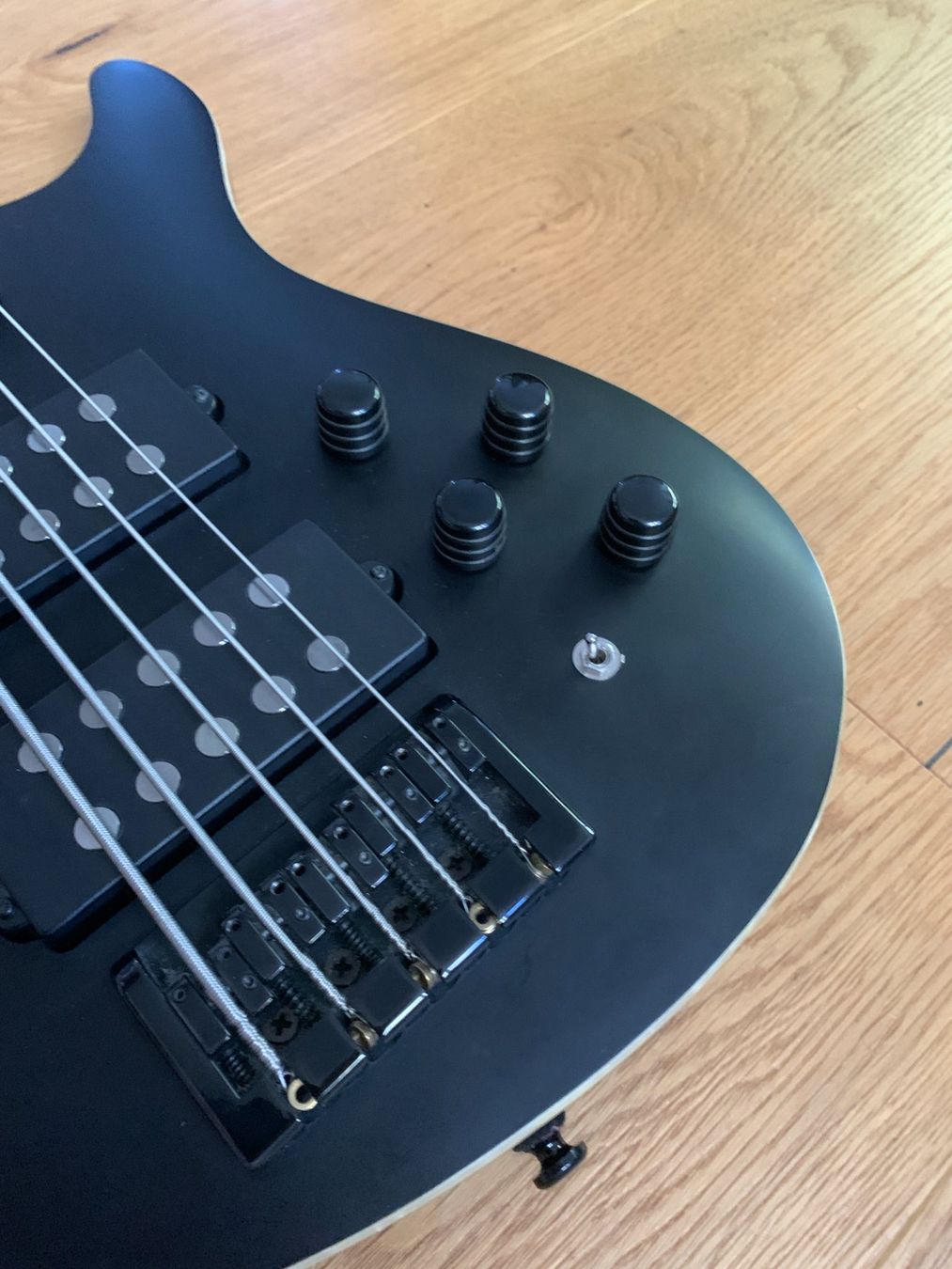 Cort Instruments de musique: Cort C-5H | Bass | 5 String – D'occasion à Bern par Sid.M 5