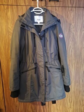 Damen Parka 38 BPC Canada Outdoor grau/schwarz neuwertig