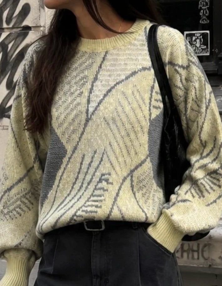 Pullover & Sweatshirts: Vintage Strickpullover Damen gelb grau Grösse M – Gebraucht aus Basel von NormaJean01