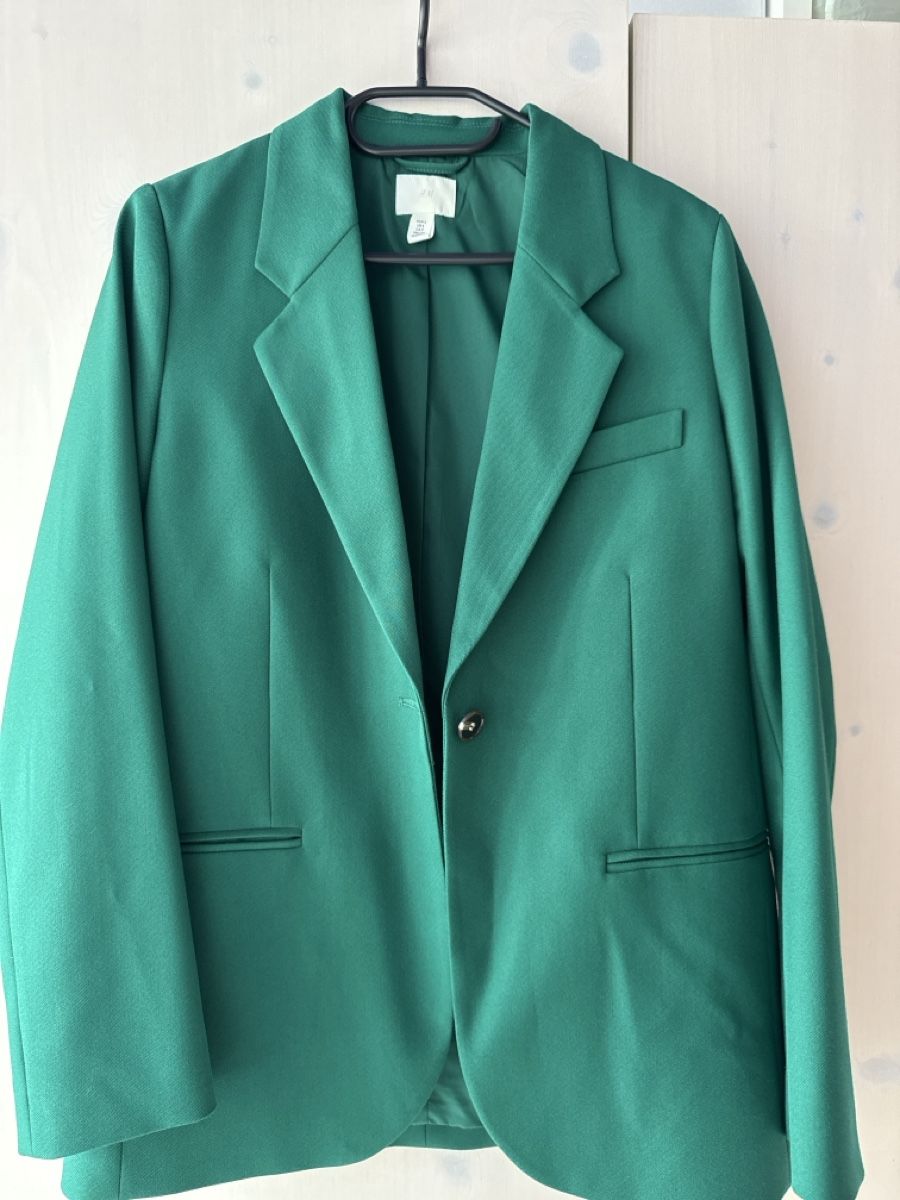 H&M Anzüge & Kostüme: Ensemble tailleur vert H&M taille S - Chic et tendance – Neu (gemäss Beschreibung) aus Malleray von sam_9bkx 3