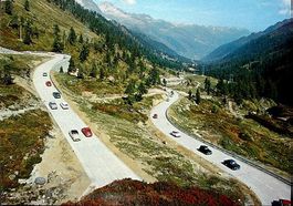 BEDRETTO Strada della Nufenen, Auto, Foto Borelli Airolo