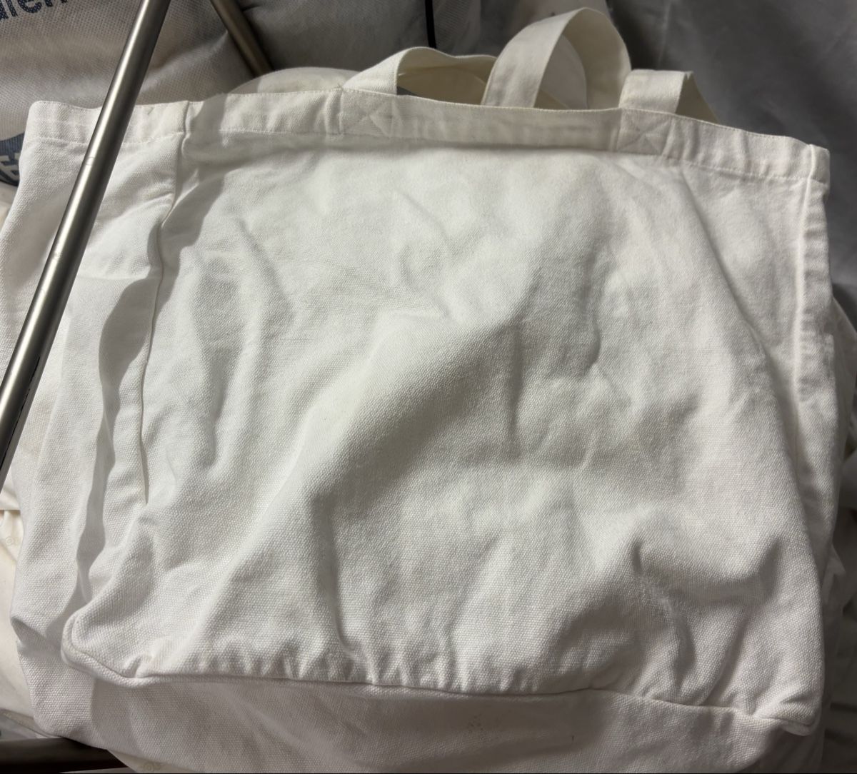 Taschen für Damen: Beach Bag – Gebraucht aus Herrliberg von ellabellaaa 2