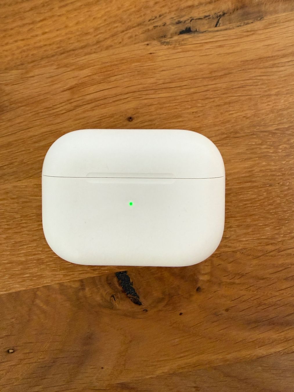 Apple Cuffie: APPLE AirPods Pro 2 Charging Case – Usato da Lausanne venduto da Nine1982 4