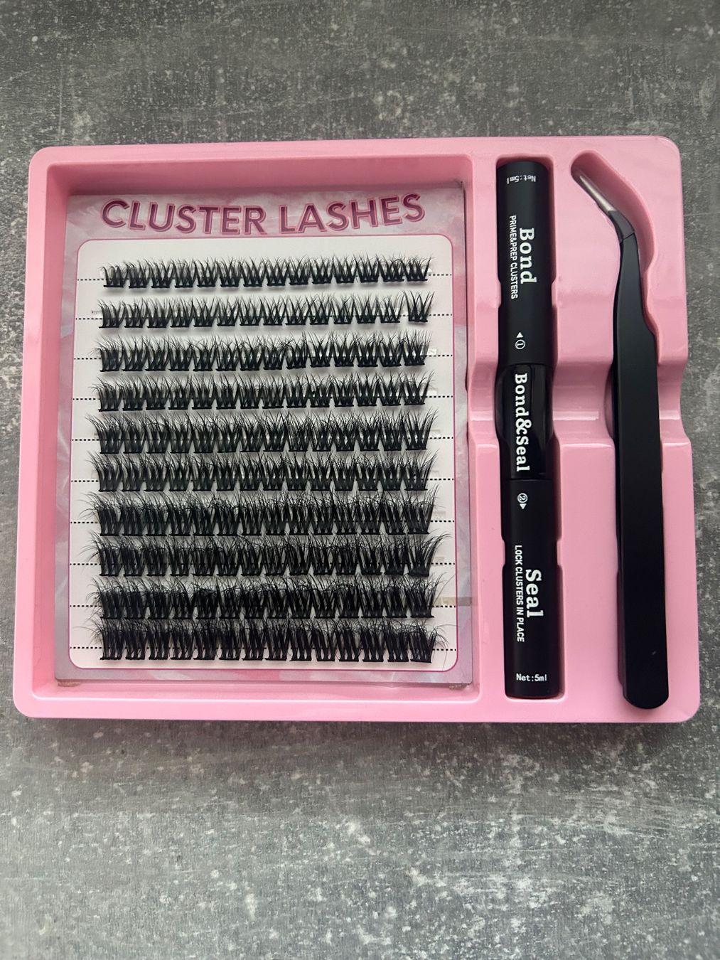 Make-up: Fluffy Wimpernverlängerungsset - Lashes mit Bond – Nuovo e nell'imballaggio originale da Oberurnen venduto da simgug