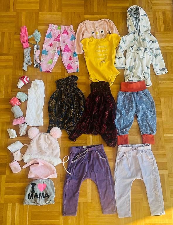 Lotti & Set di vestiti: Kleiderpaket Mädchen Gr. 74 6-9 Monate – Usato da Zürich venduto da alex124 3