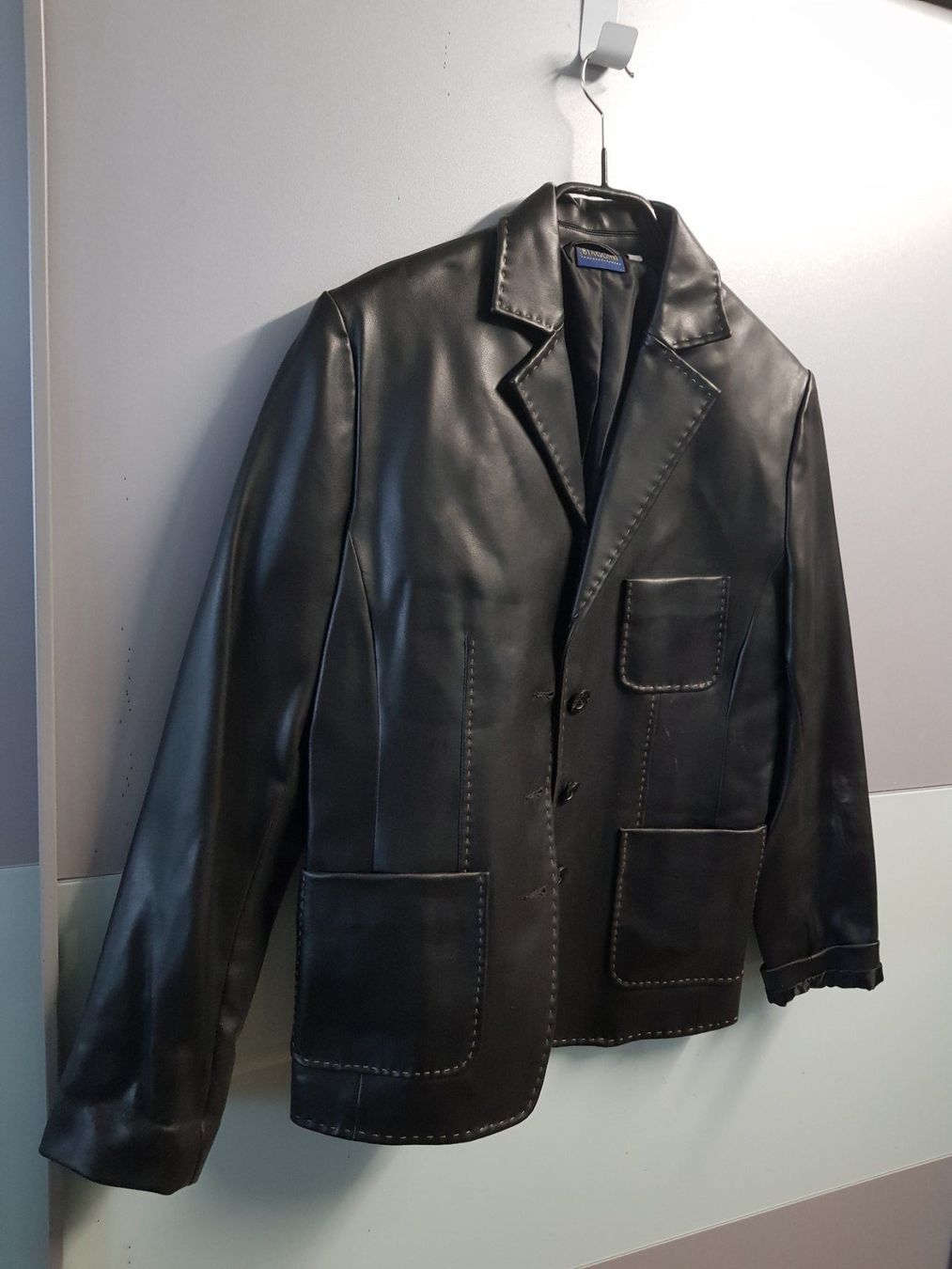 Giacche: Damen Lederlook Polyester Jacke Biaggini schwarz Grösse 38 – Usato da Walterswil BE venduto da Lonitti 6