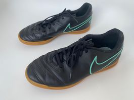 Chaussures de football Nike Tienpox t. 38.5