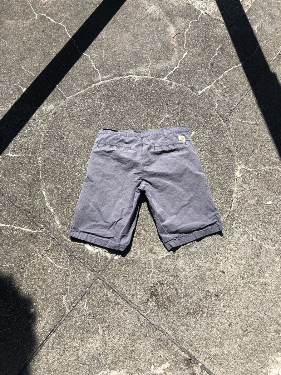Carhartt Pantaloni: Carhartt Presenter Bermuda – Usato da Fribourg venduto da ann_l9b7 3