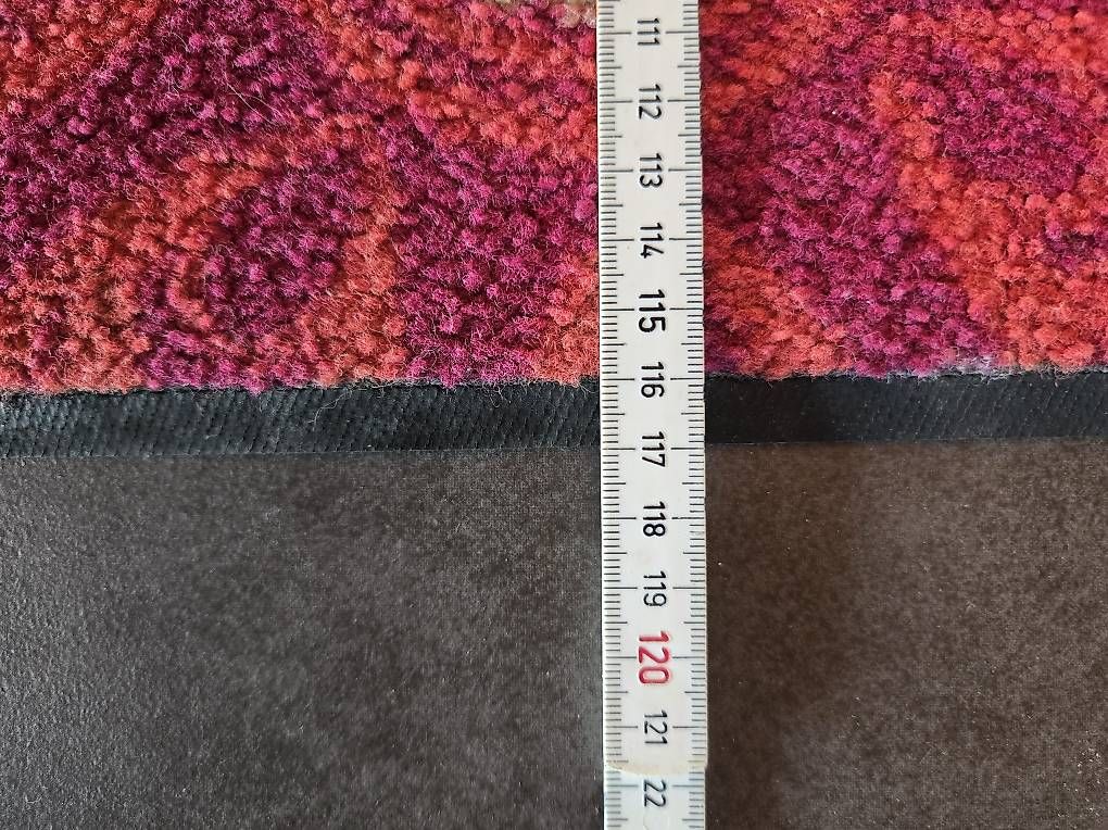 Teppiche: Fussmatte / Teppichläufer 117x76 Pink mit Blumen – Gebraucht aus Hermrigen von Tom777 1